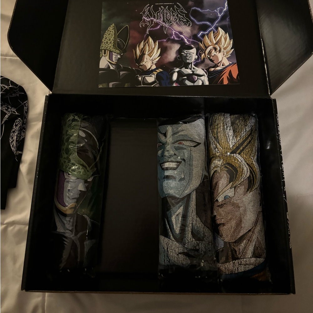 DARC SPORT “Our Form” SIDE BY SIDE OVERSIZED TEES NWT *Minus Vegeta Energy”